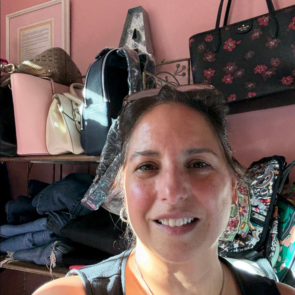 Meet your Posher, Amanda
